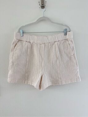 Women's Cream Waffle Shorts - Casual Elastic Waist